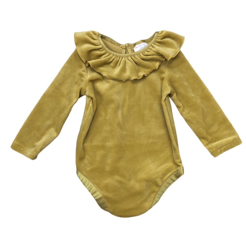 NWT Hanna Andersson Velour Ruffle Collar Bodysuit